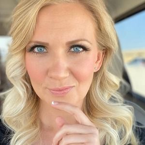 Meet your Posher, Lacey